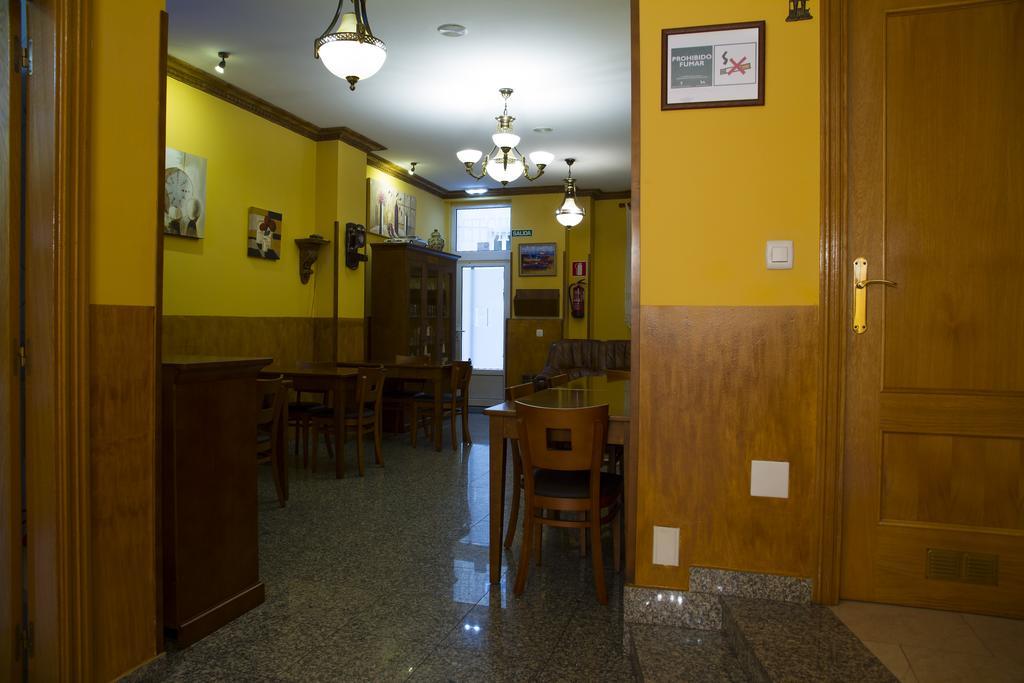Hotel Los 14 Pravia Exteriér fotografie