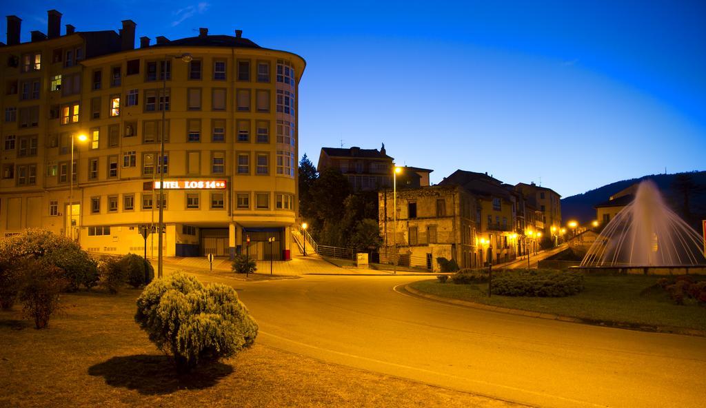 Hotel Los 14 Pravia Exteriér fotografie